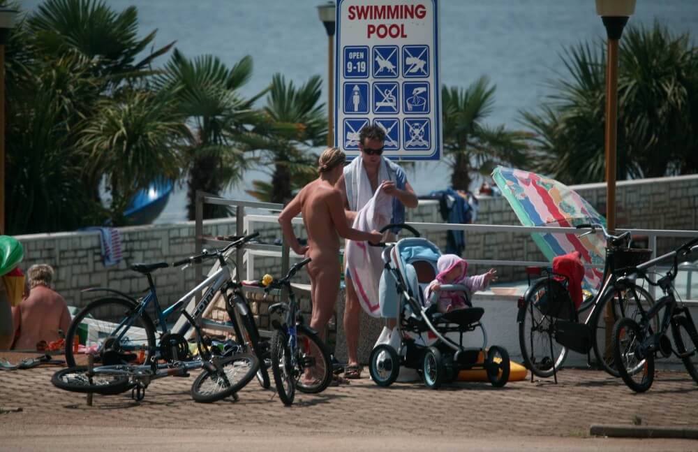 Poolside Camp Gathering pics Nudism naturism club