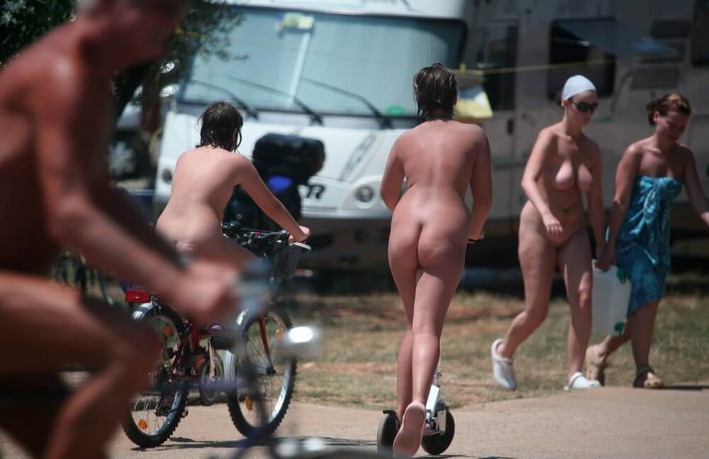 Park Misc Walks pics Nudism naturism club
