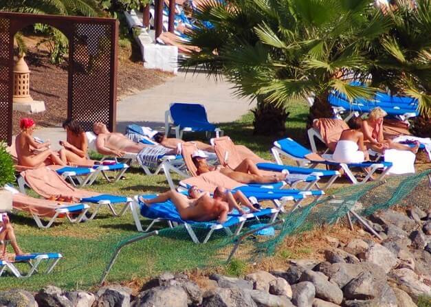 Enature - Les textiles Nudism naturism club