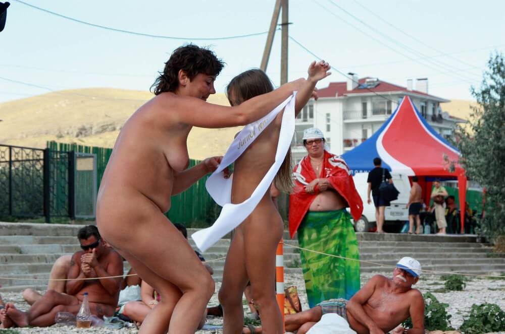 Presenting Mini Awards photos Nudism naturism club