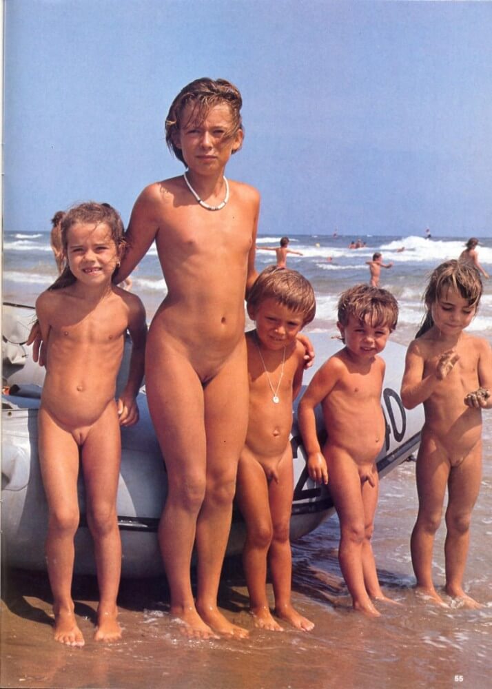 Jung und Frei Nr 2 Nudism naturism club