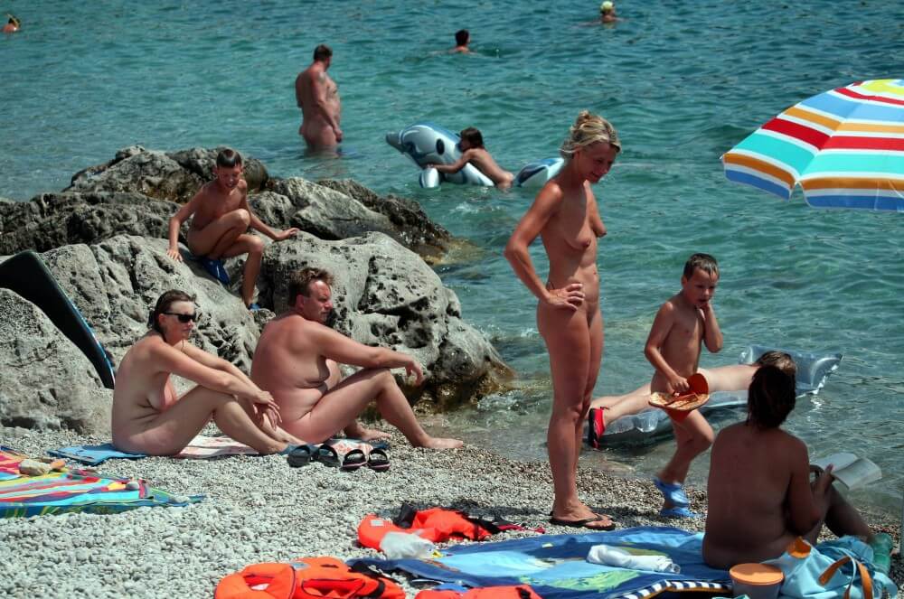 Rock Side Family Camping pics Nudism naturism club