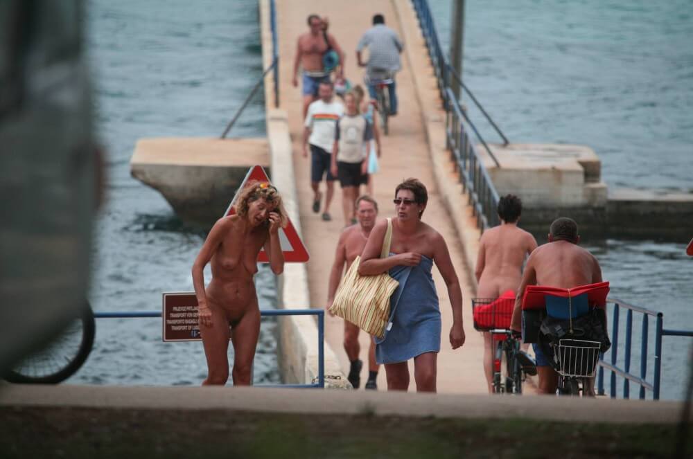 Crete FKK Bridge Crossing photos Nudism naturism club