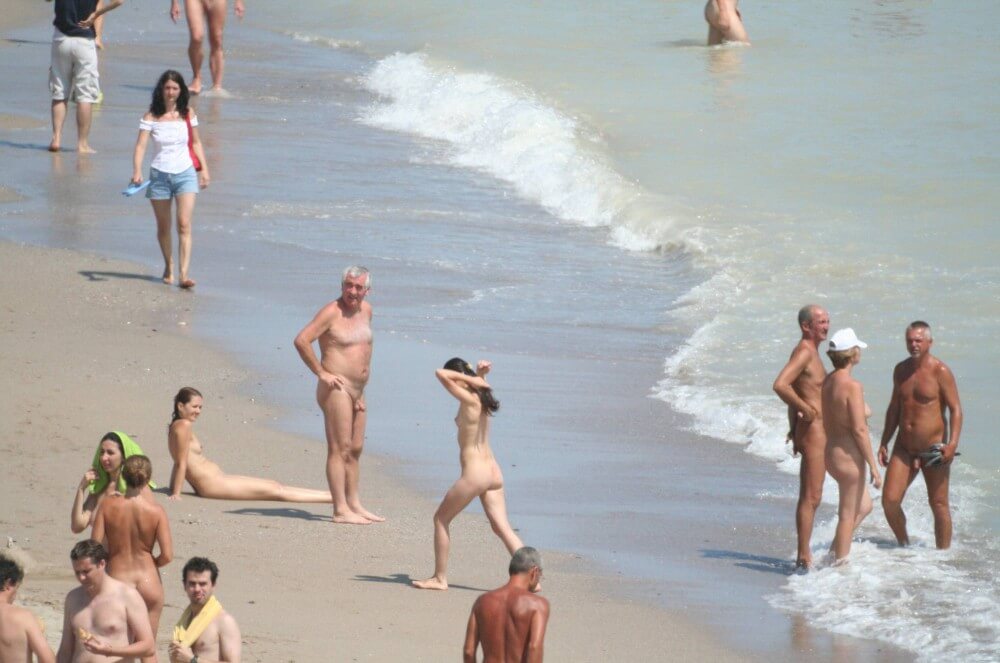 Costinesti Beach Groups pics Nudism naturism club