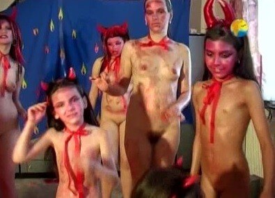 Naturist Freedom: Bu Bu Bu Nudism naturism club