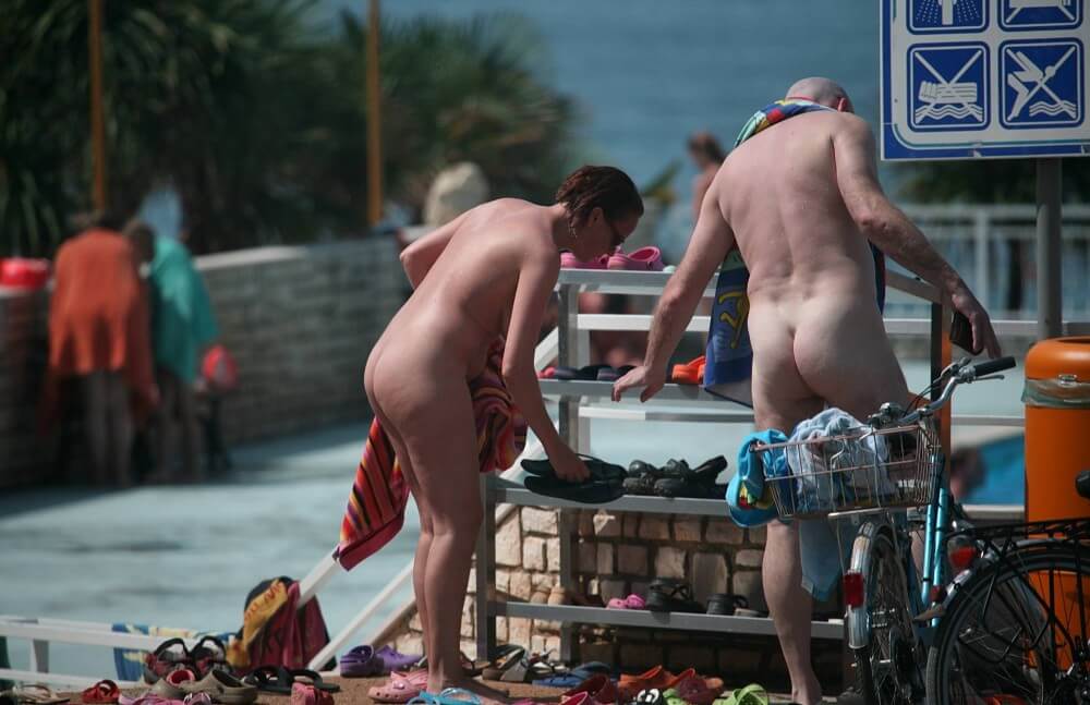 Pool Arrivals and Departures pics Nudism naturism club