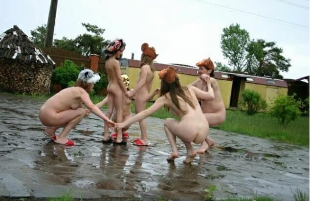 Naturism photo gallery # 23 Nudism naturism club