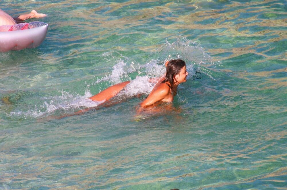 Ula FKK Teen Shore Run pics Nudism naturism club