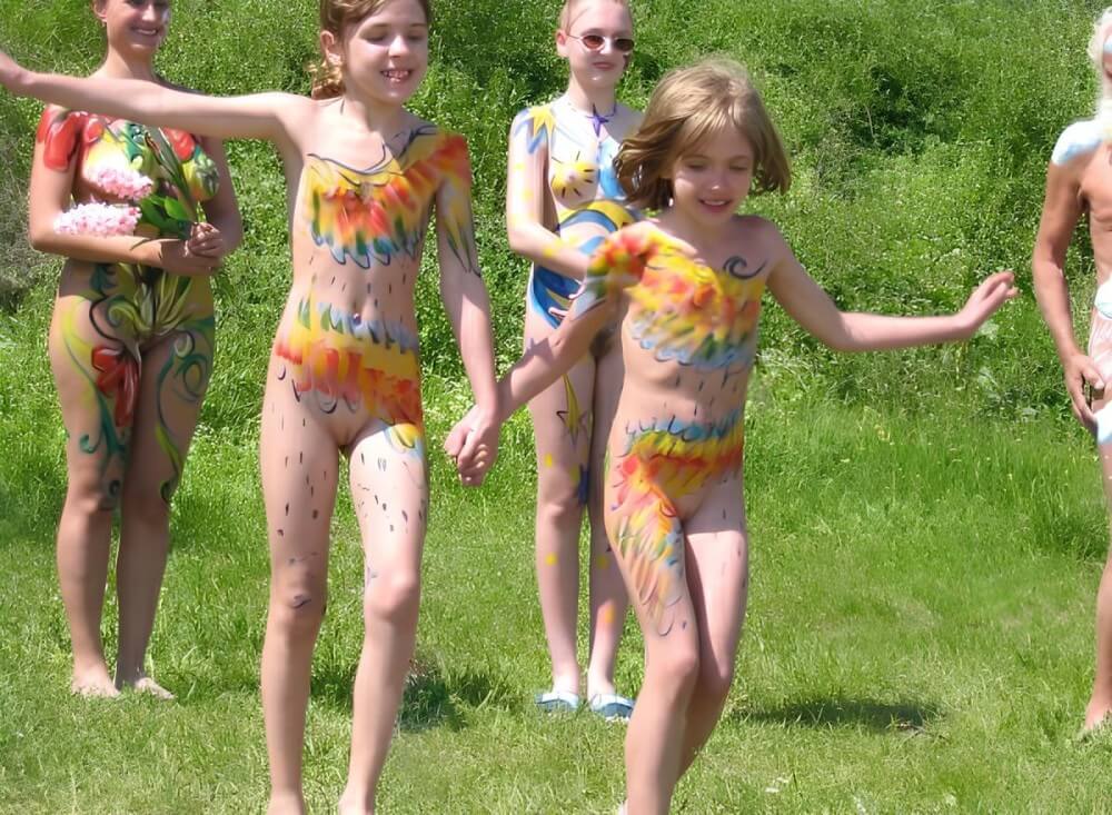 Naturism photo gallery # 29 Nudism naturism club