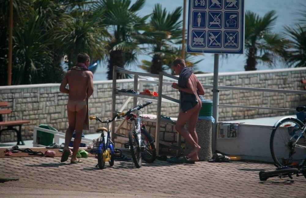 Nudism in a German water park photo Nudism naturism club