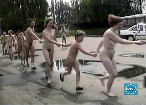 Helios Natura: Tutti-Frutti Nudie - Eurovid FKK Nudism naturism club